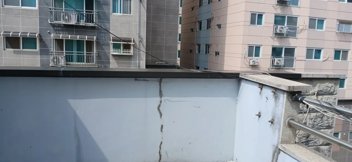 파고라 난간 후레싱 시공 사례 이후 모습